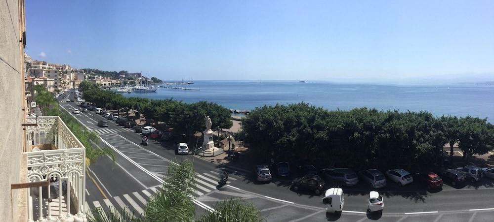 Marina Inn Milazzo Exterior photo